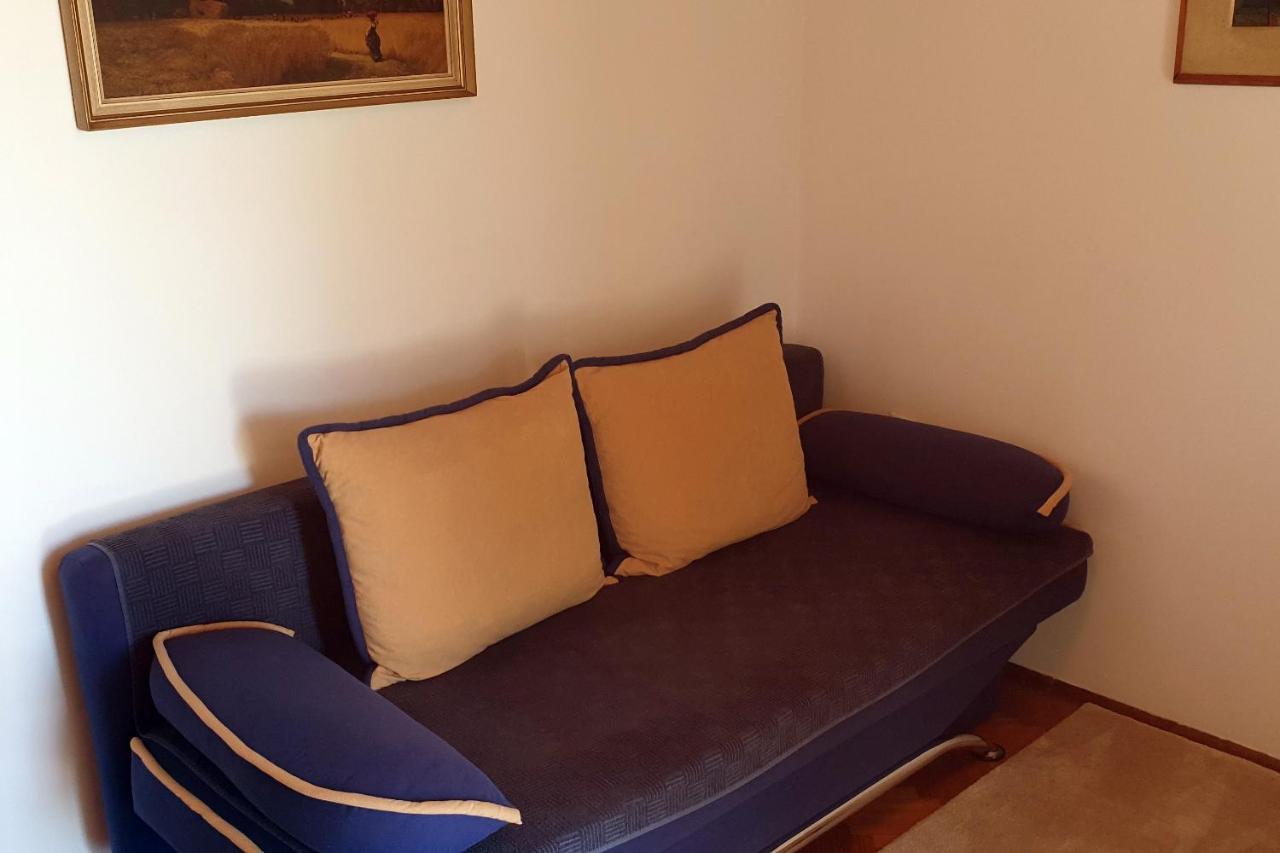 Apartments With A Parking Space Selce, Crikvenica - 5531 エクステリア 写真